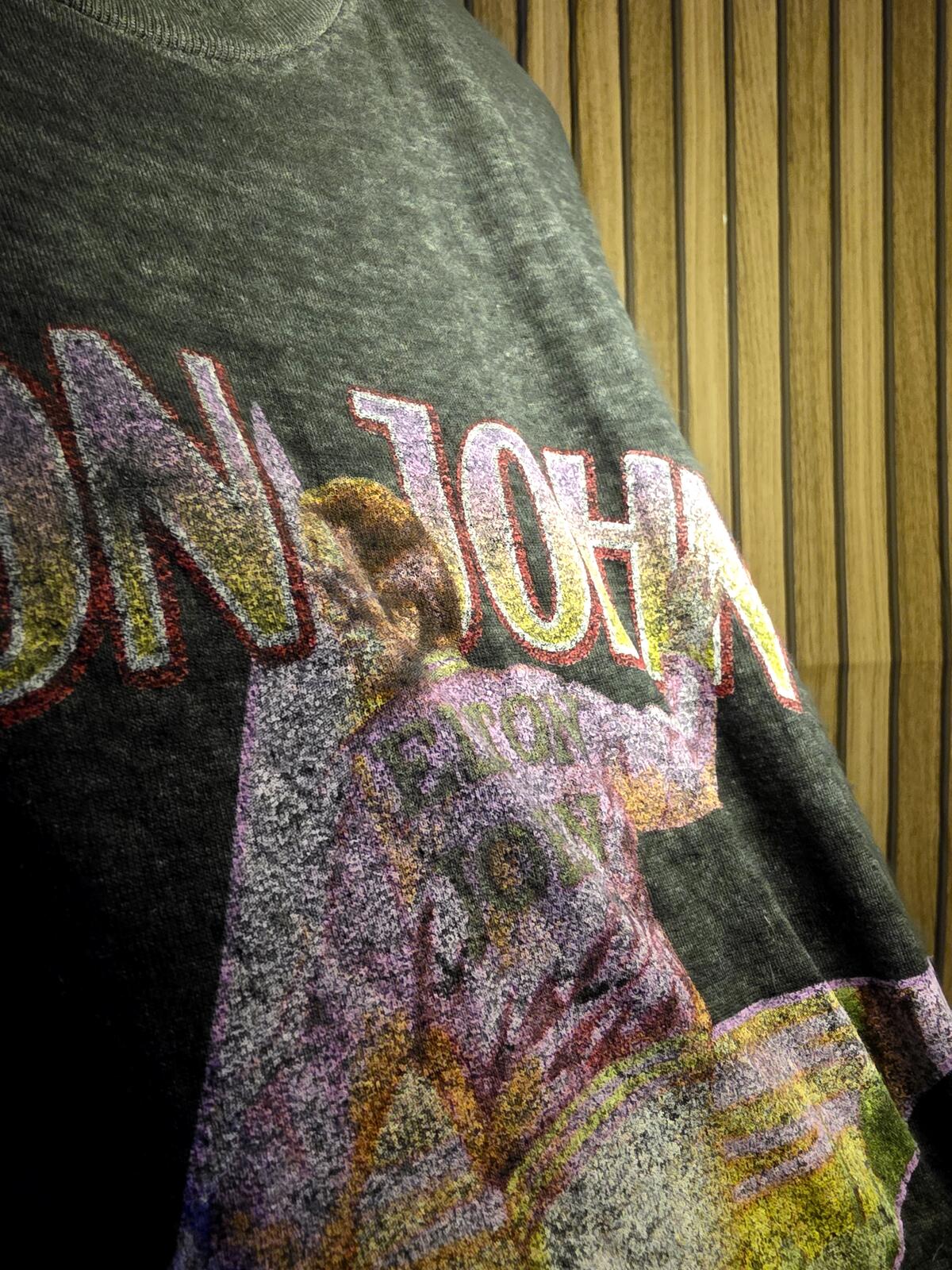 Elton John Graphic T-Shirt Black Size S