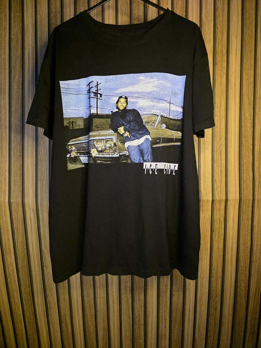 Ice Cube Graphic T-Shirt Size Medium