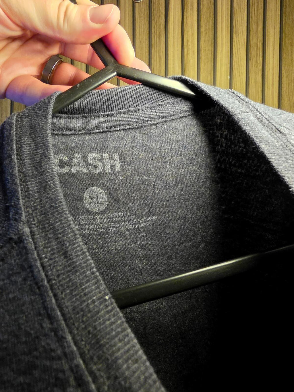 Johnny Cash Man in Black Graphic T-Shirt Charcoal Grey XL