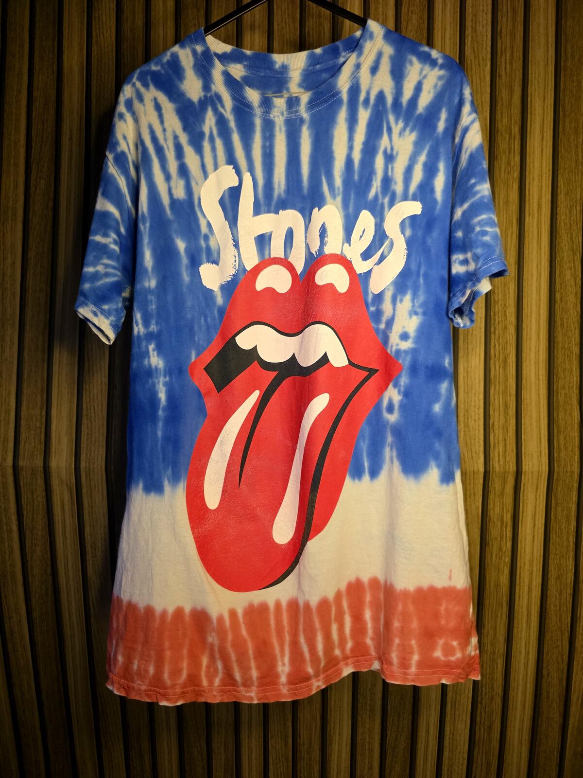 Stones Tie-Dye T-Shirt with Tongue Logo Blue White Red Medium