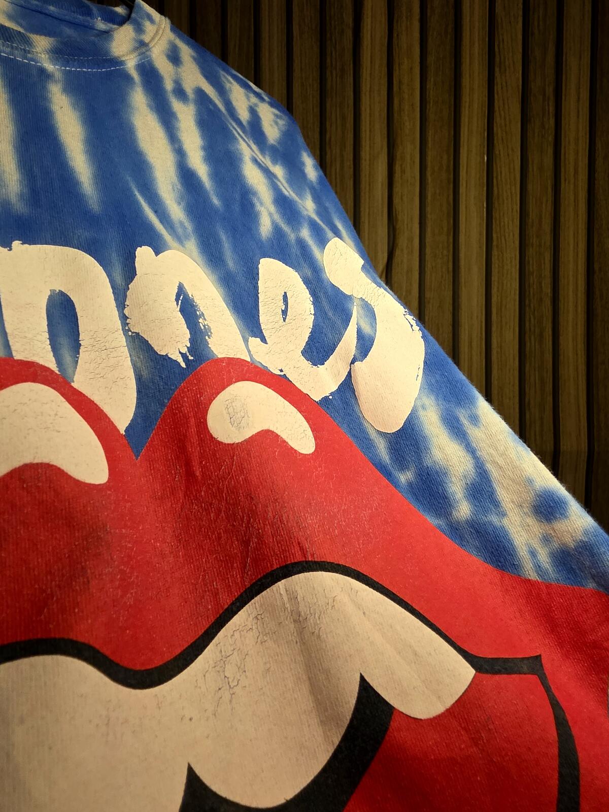 Stones Tie-Dye T-Shirt with Tongue Logo Blue White Red Medium
