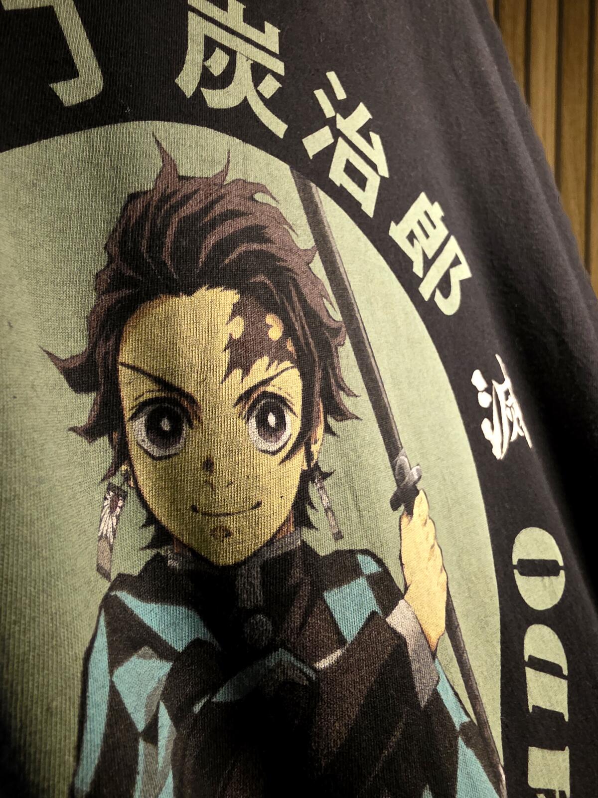 Jinx Demon Slayer Tanjiro Kamado Graphic T-Shirt Black XL