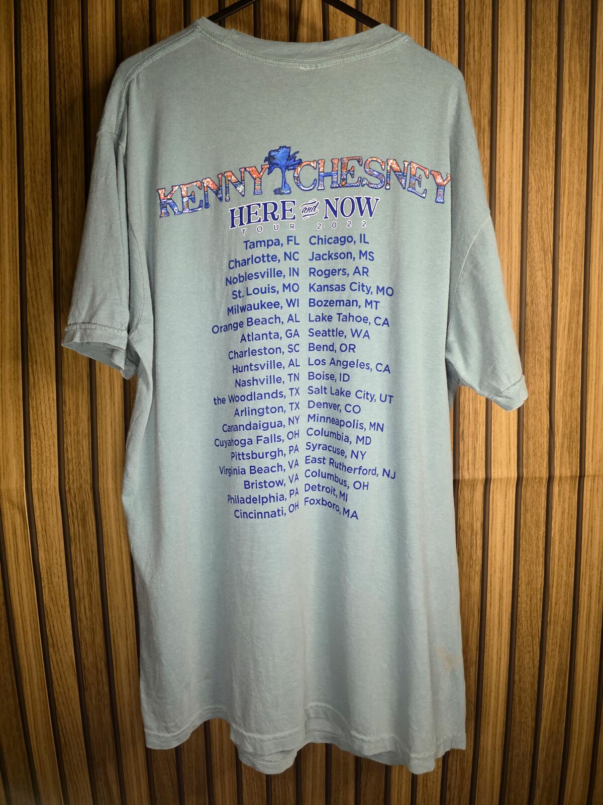 Kenny Chesney Here and Now Tour 2022 Graphic T-Shirt Blue Large