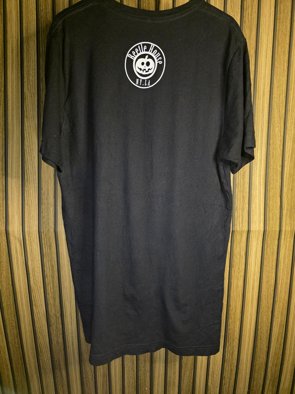 Morticia Bae Beetle House Black Graphic T-shirt Size M