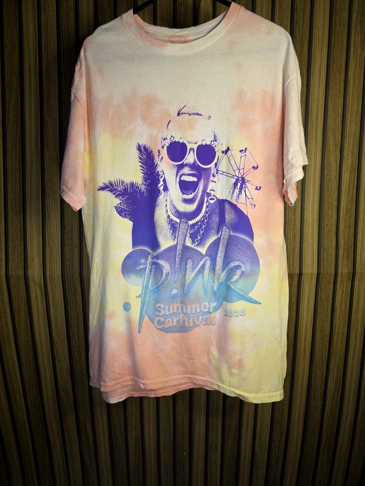 Pink Summer Carnival 2023 Graphic T-Shirt Pink Yellow Purple Size Regular M