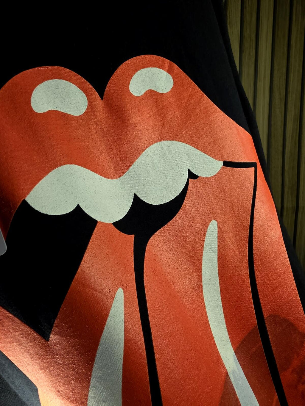 Fruit of the Loom Black Rolling Stones Tongue Logo T-Shirt Small