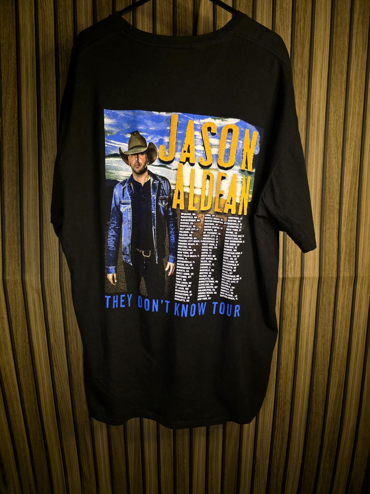 Jason Aldean They Don't Know Tour Black Graphic T-Shirt 2XL