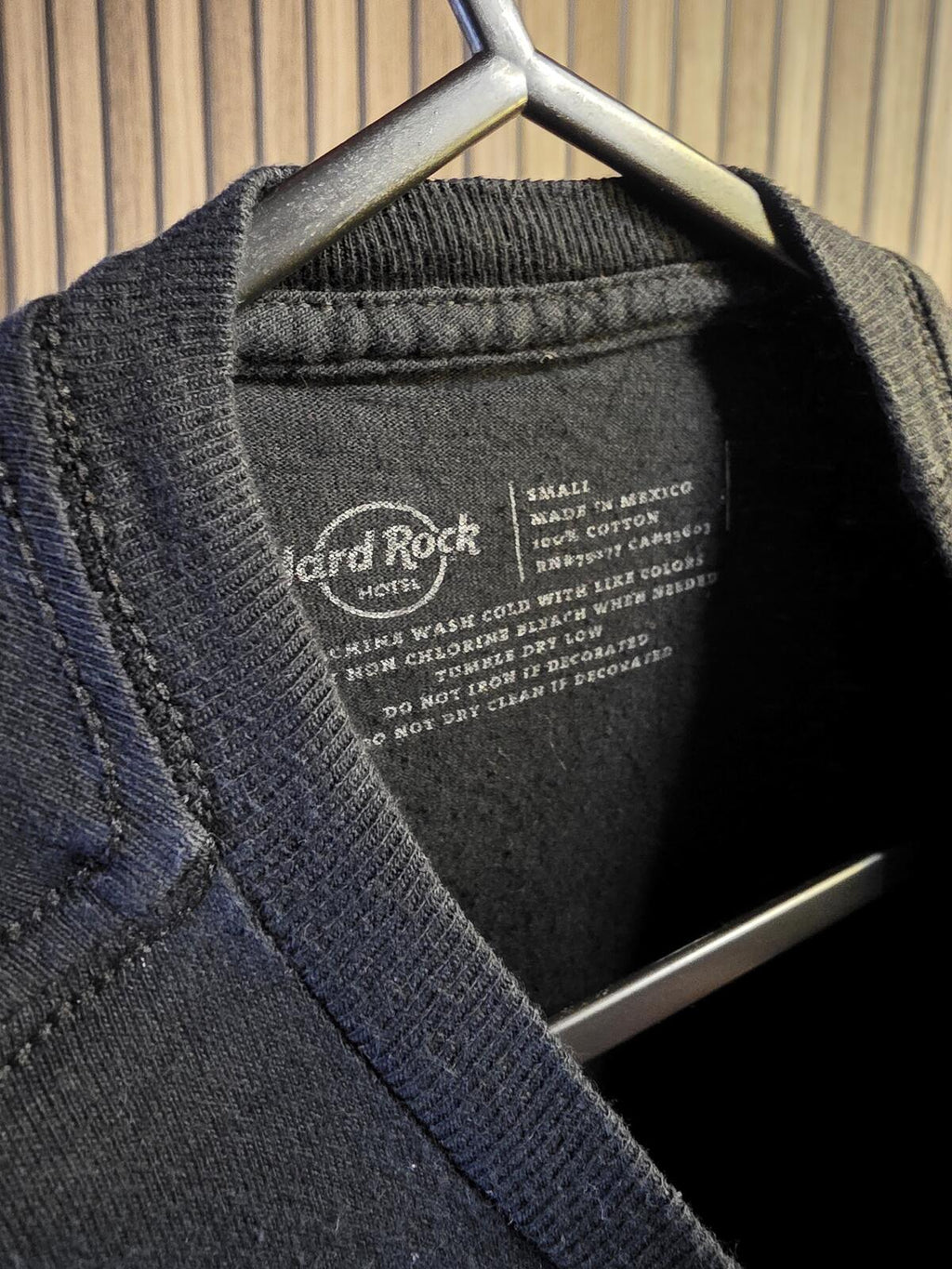 Hard Rock Hotel Chicago Black T-Shirt Small