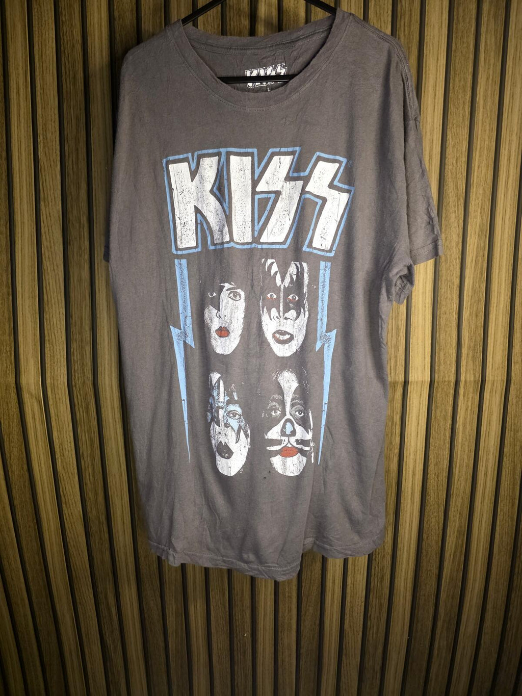 KISS Band T-shirt 2020 Tour Graphic Grey Large