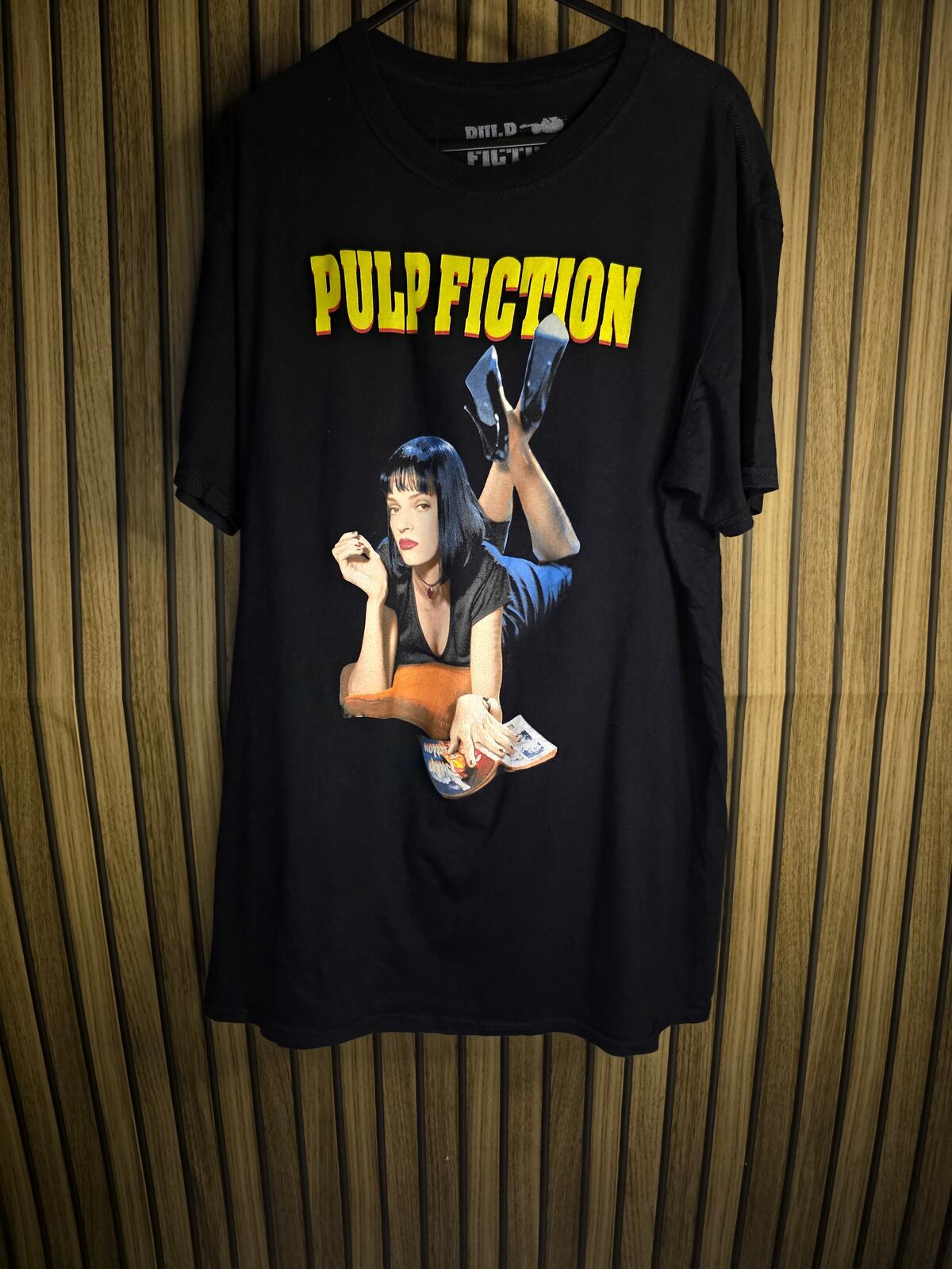 Pulp Fiction Graphic T-Shirt Black Large
