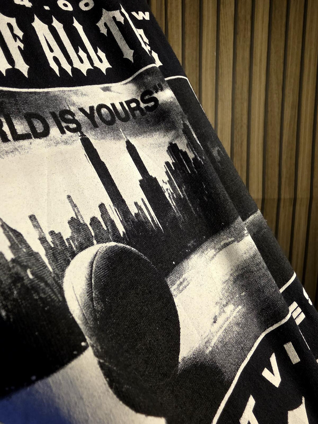 Popular Poison New York Graphic T-Shirt Black Large