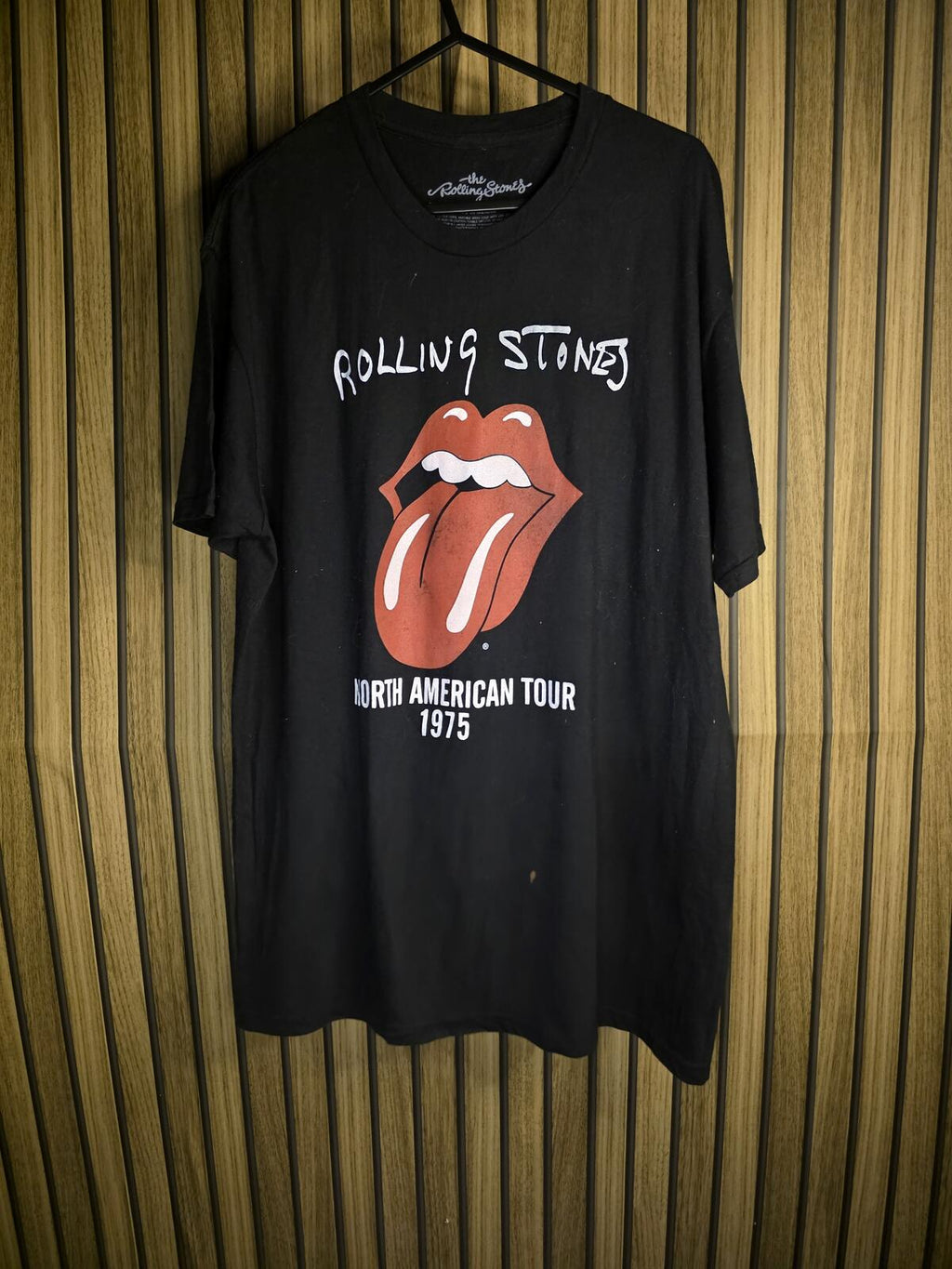 Rolling Stones North American Tour 1975 Graphic T-Shirt Black Large
