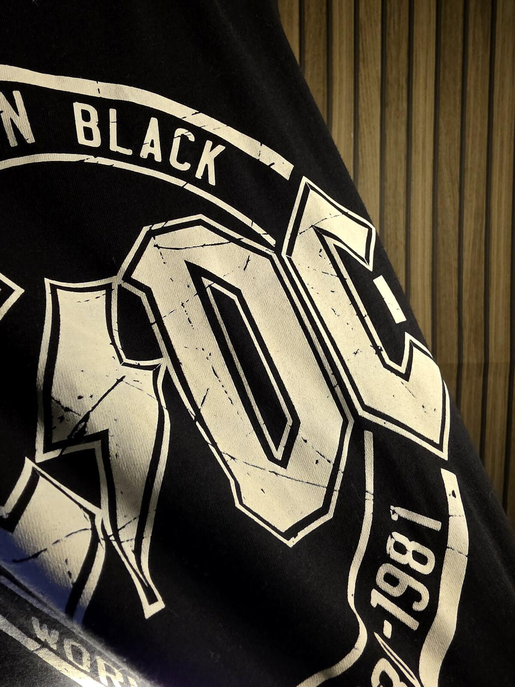AC/DC Back in Black World Tour 1980-1981 Black T-Shirt Size M