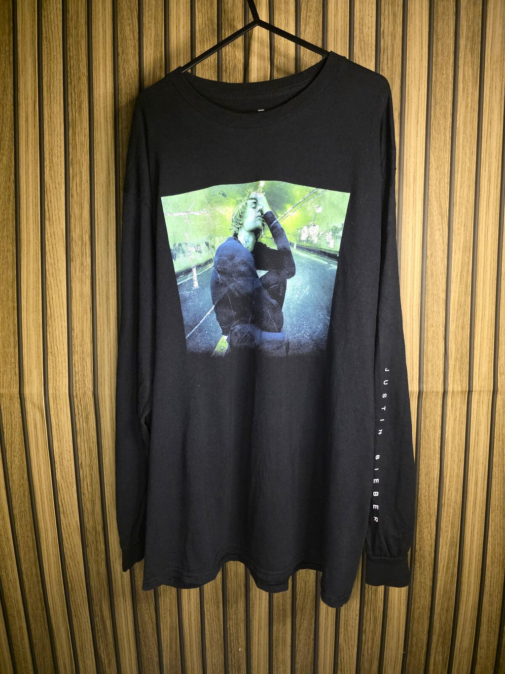 Justin Bieber Long Sleeve Graphic T-Shirt Black Large