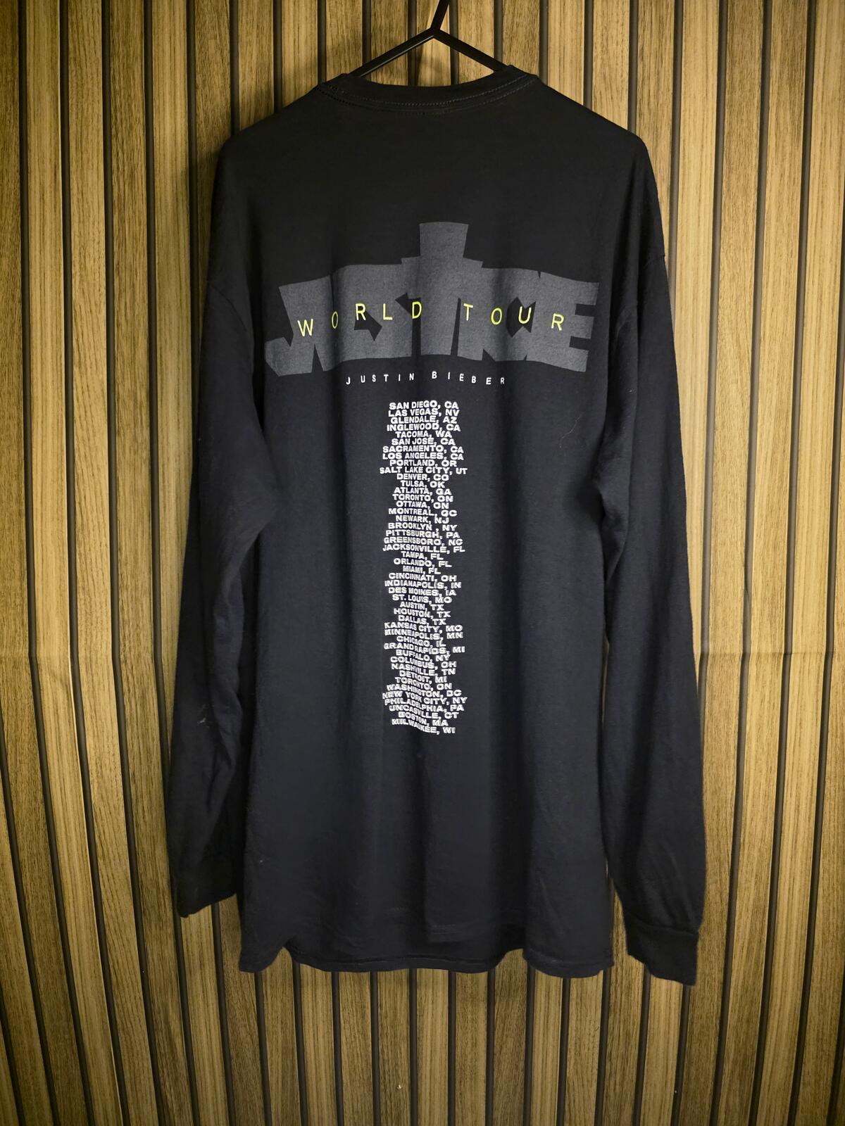 Justin Bieber Long Sleeve Graphic T-Shirt Black Large
