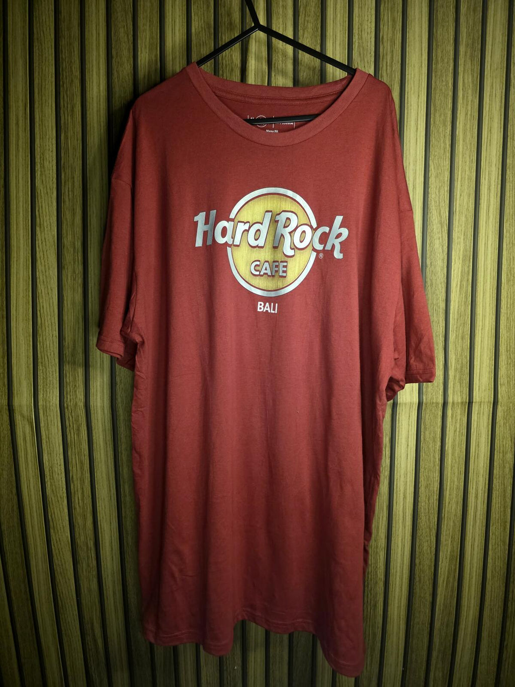 Hard Rock Cafe Bali Men's T-Shirt Rust Red XL Cotton