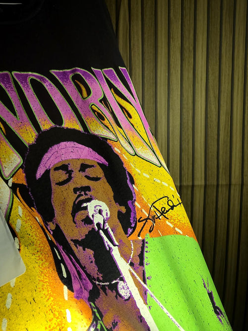 Authentic Hendrix Jimi Hendrix Graphic T-shirt Black Small