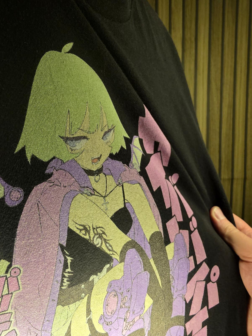 Vapor95 Anime Graphic T-Shirt Black Small