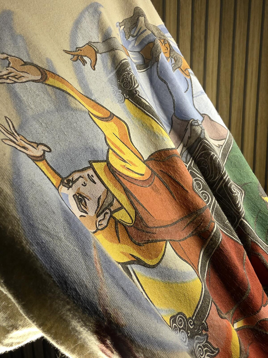 Avatar T-shirt with Elemental Symbols Beige Size S