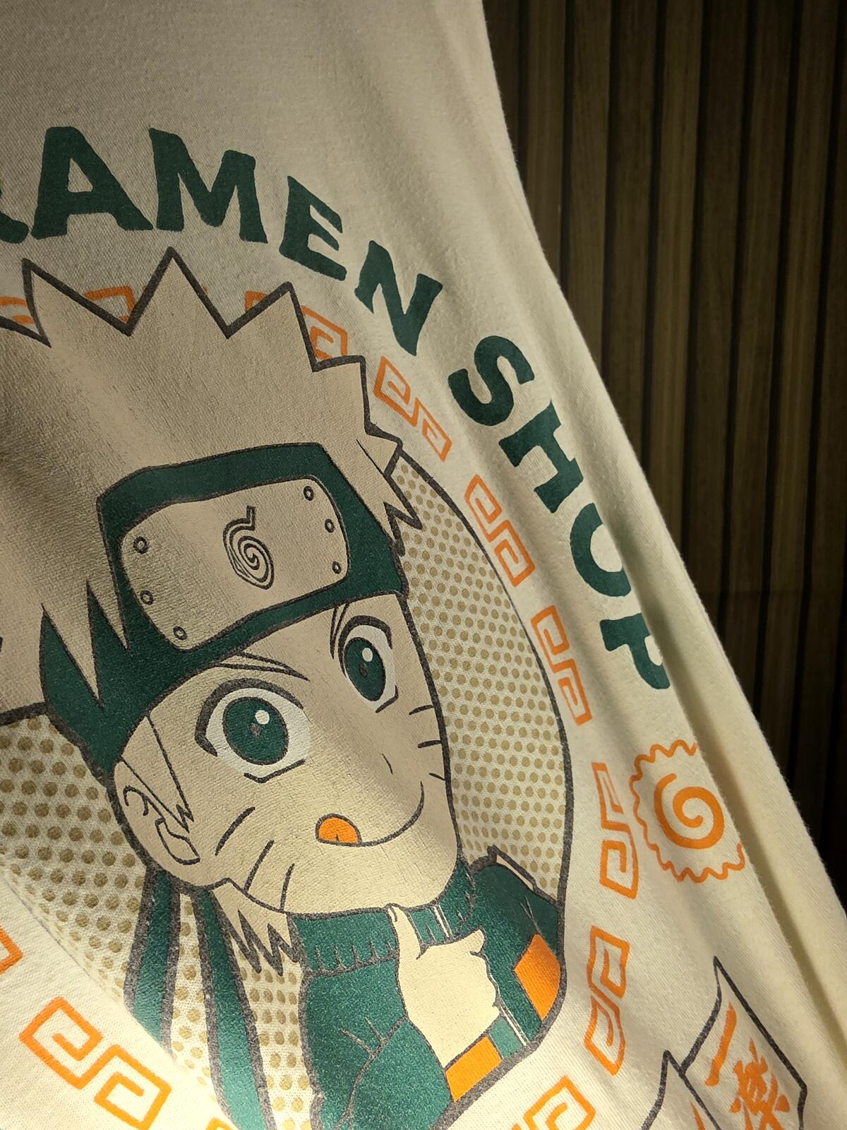 BoxLunch Naruto Shippuden Ichiraku Ramen Shop Graphic T-Shirt White X-Small