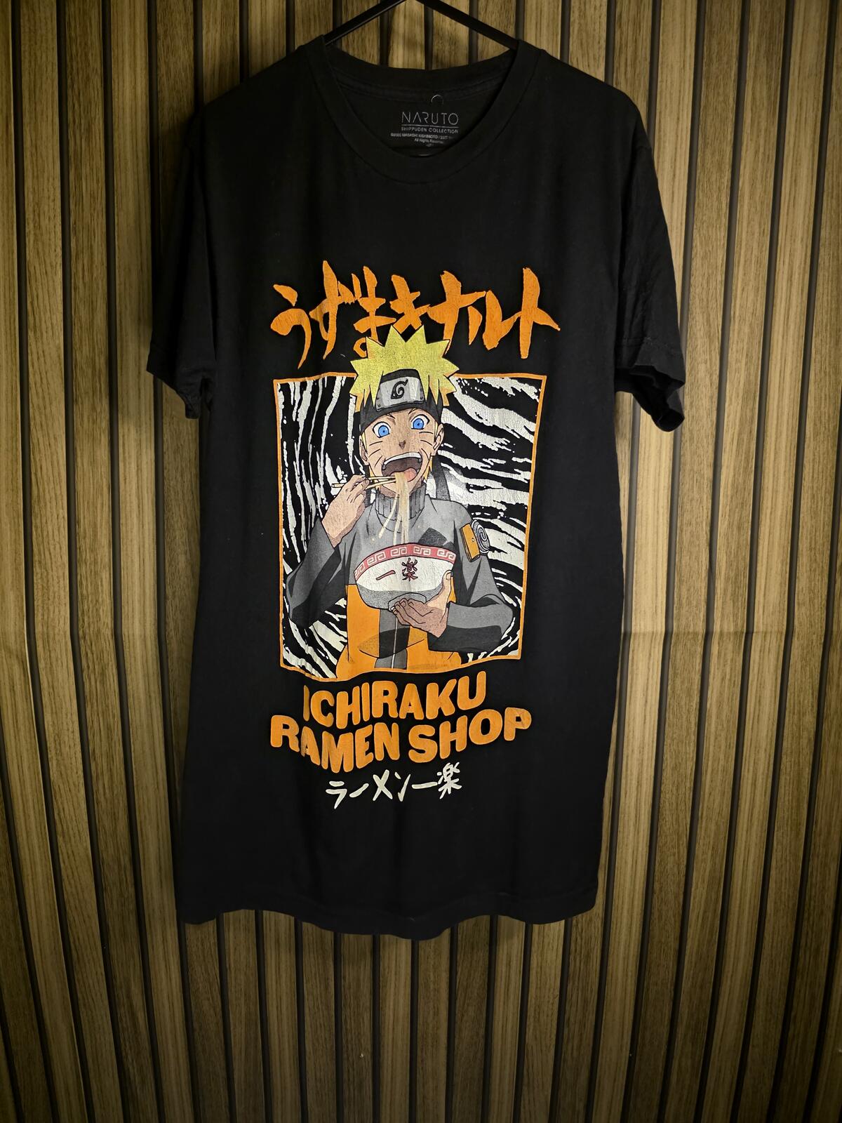 Naruto Shippuden Ichiraku Ramen Shop Graphic T-Shirt Black Medium