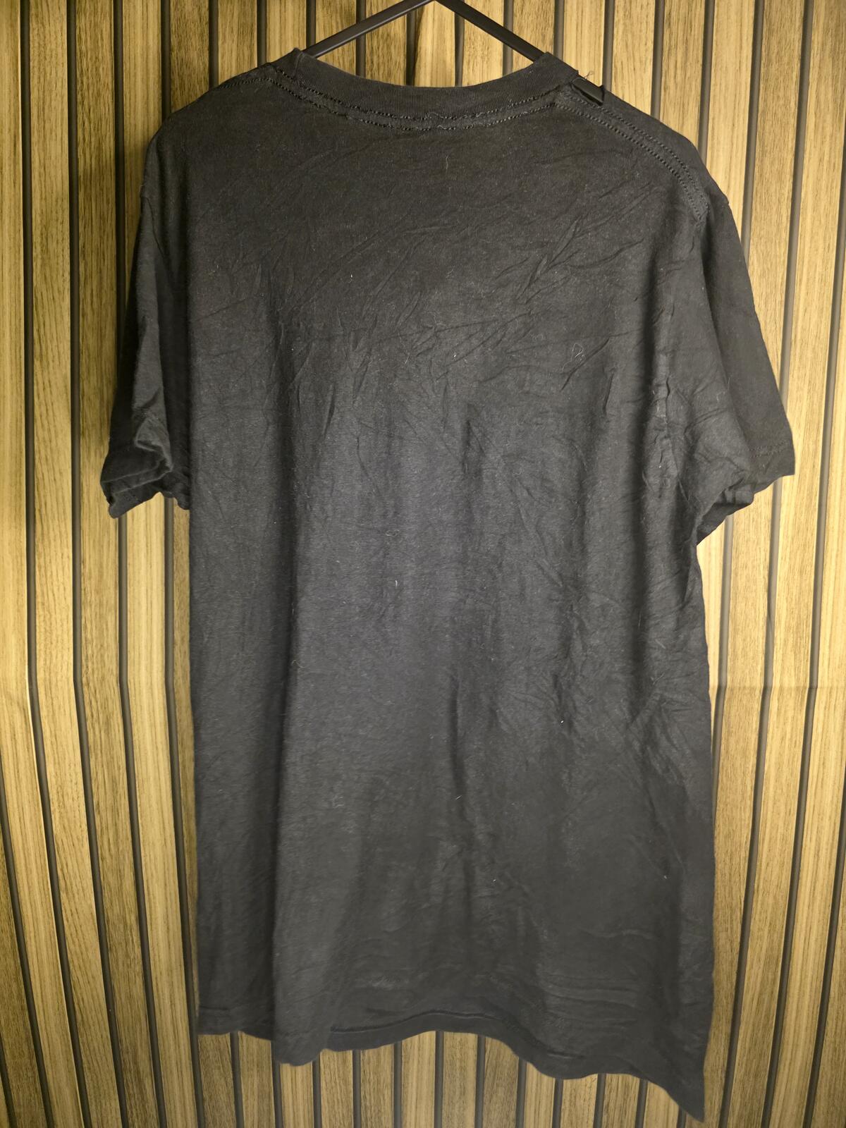 Funimation Tokyo Ghoul Graphic T-shirt Black Medium Distressed