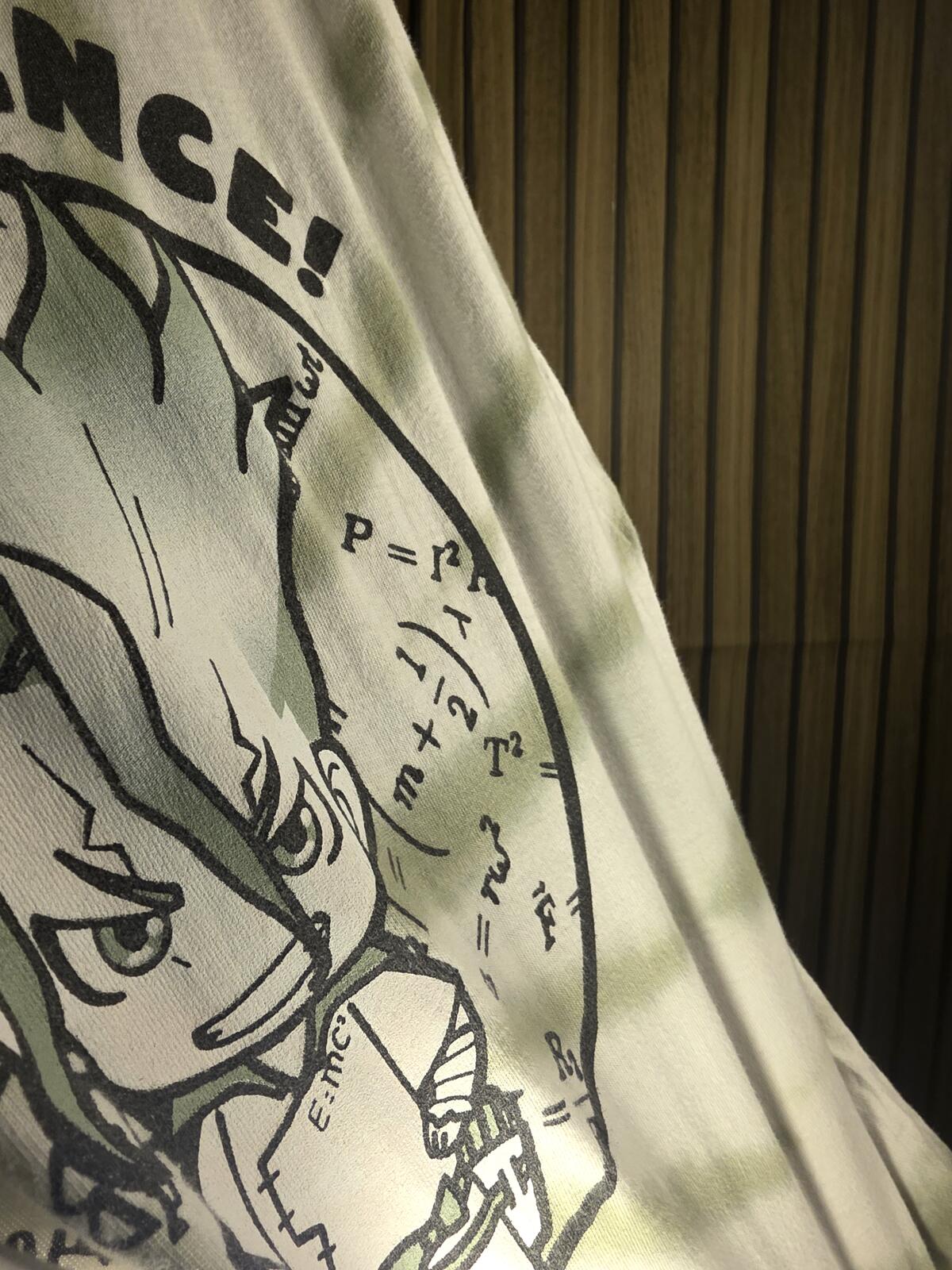 BoxLunch Dr. Stone It's Science Graphic T-Shirt Green Tie-Dye Medium