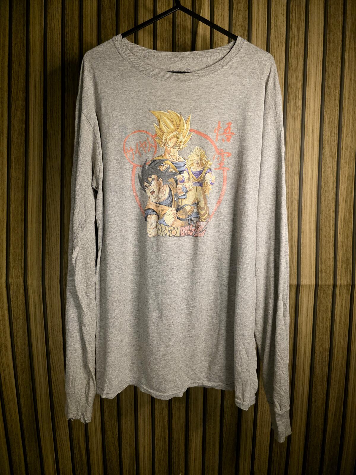 Dragon Ball Z Long Sleeve T-shirt Grey Size Small