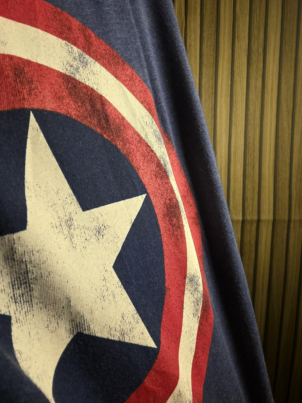 Marvel Captain America Graphic T-Shirt Blue Medium