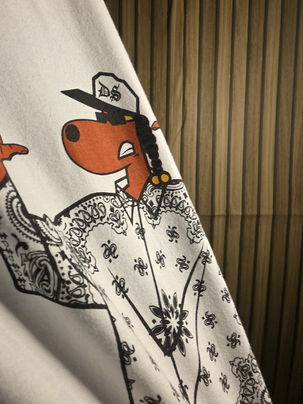 Dogg Supply by Snoop Dogg White Graphic T-Shirt M Medium