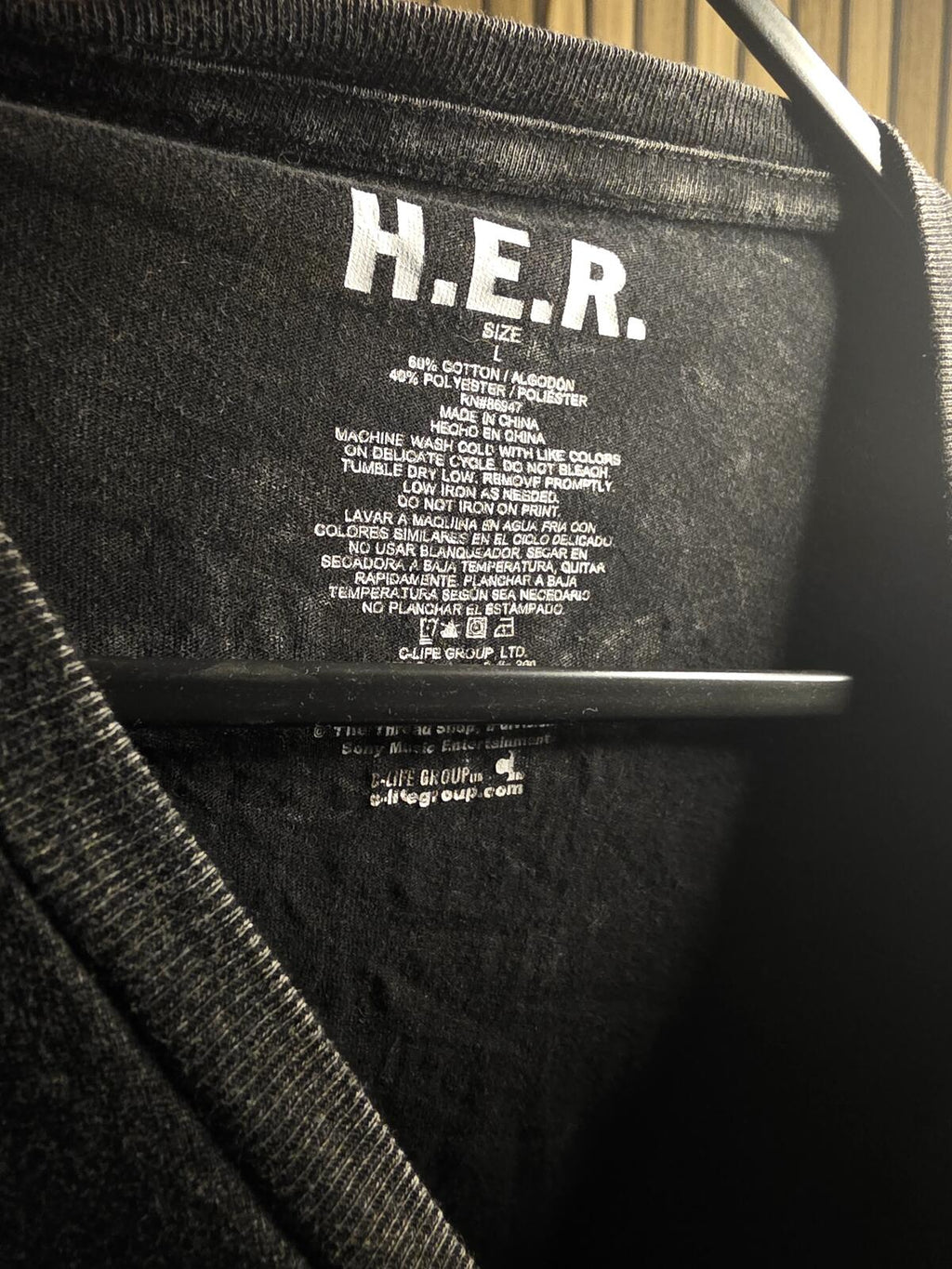H.E.R. Graphic T-Shirt Black Size L