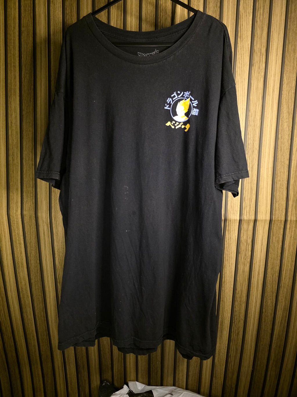 Black Graphic T-Shirt with Yellow Cartoon Print Size XXL