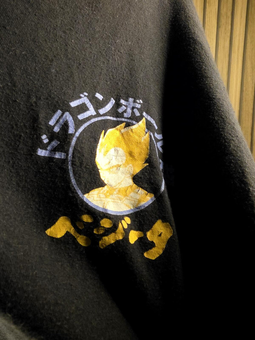 Black Graphic T-Shirt with Yellow Cartoon Print Size XXL