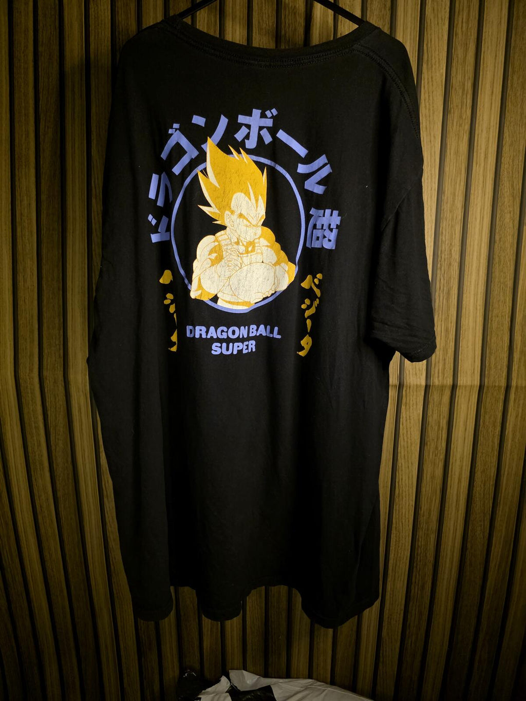 Black Graphic T-Shirt with Yellow Cartoon Print Size XXL
