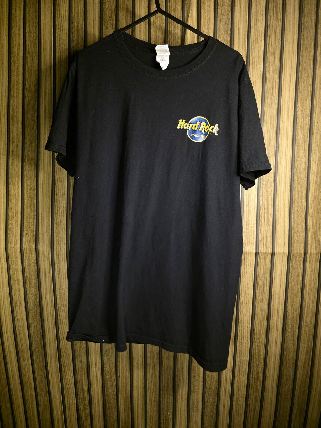 Hard Rock Stadium Black Graphic T-Shirt Size M
