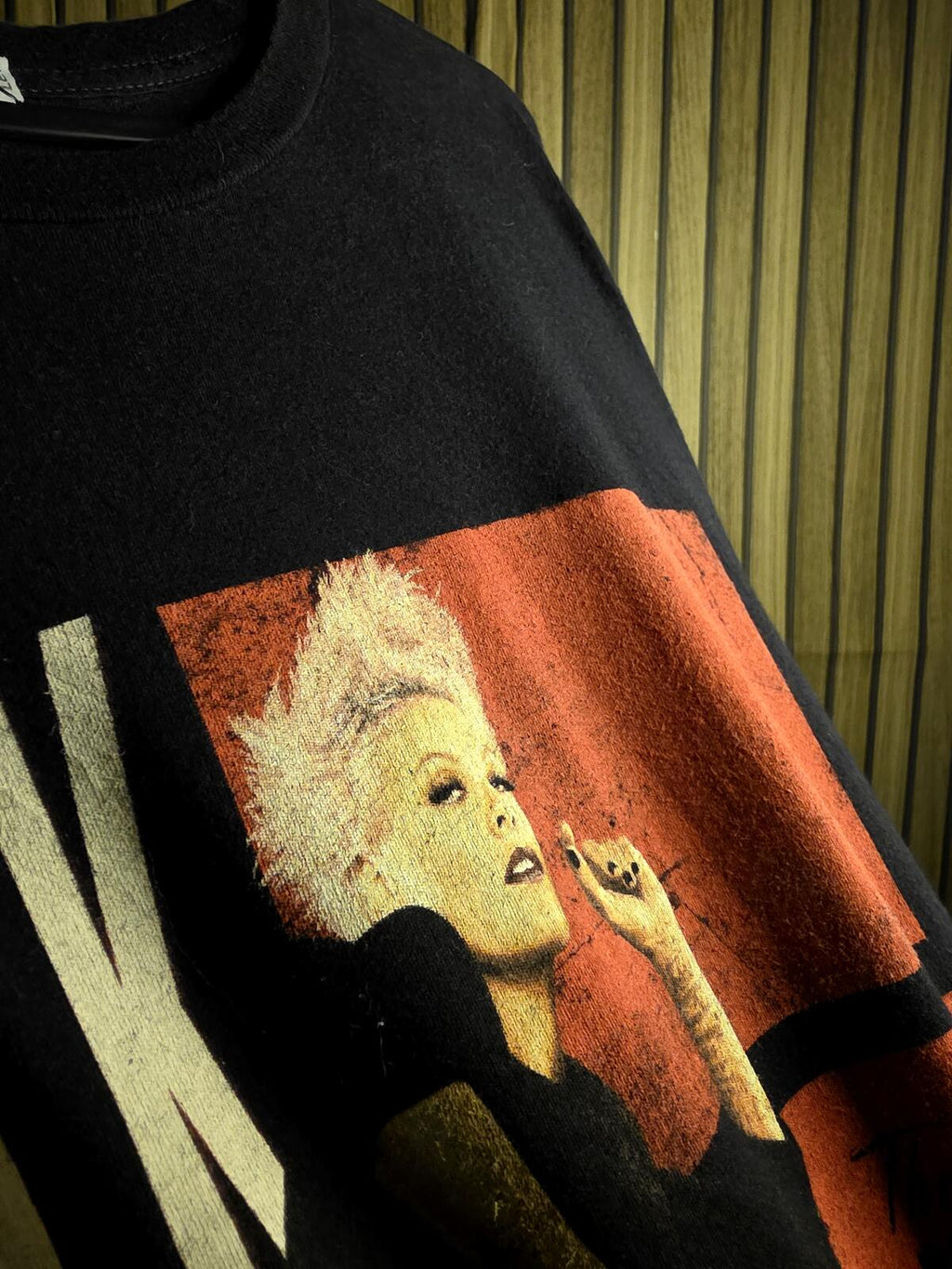 P!nk The Truth About Love Tour Graphic T-Shirt Black Small