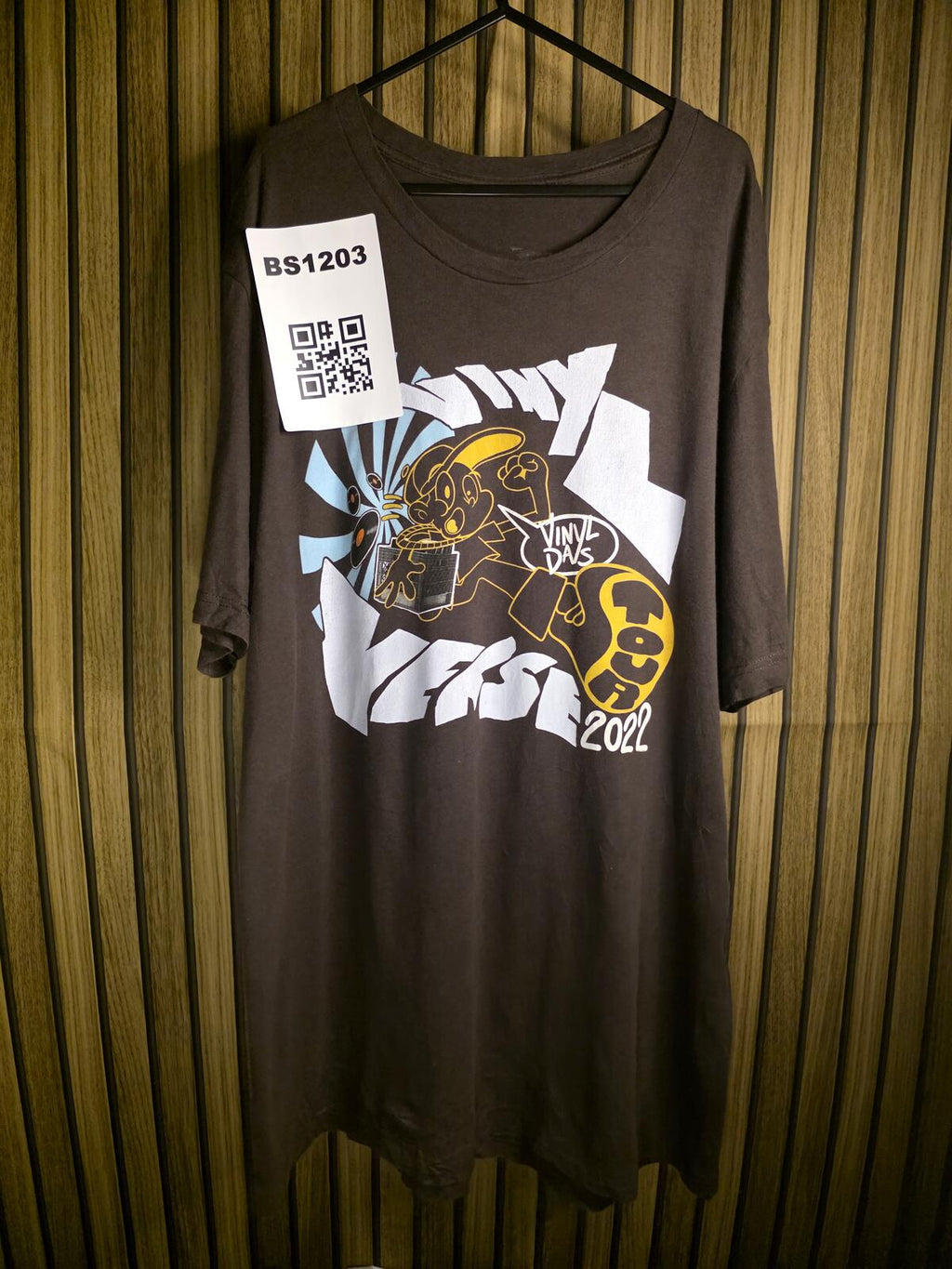 2022 Vinyl Verse Tour Logic & Wiz Khalifa Dates and Cities Brown Shirt Adult XXL