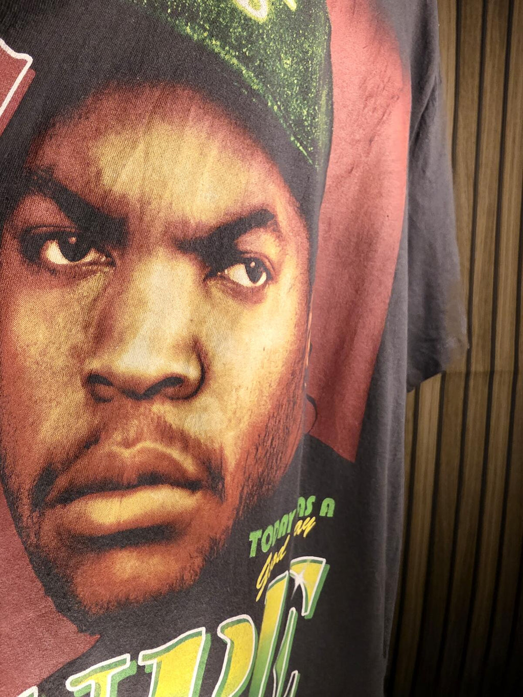 Old Navy Men's Ice Cube Graphic T-Shirt Black XL