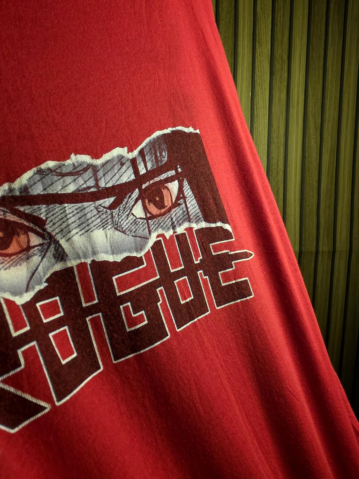 Red Rogue Graphic T-shirt Size Large
