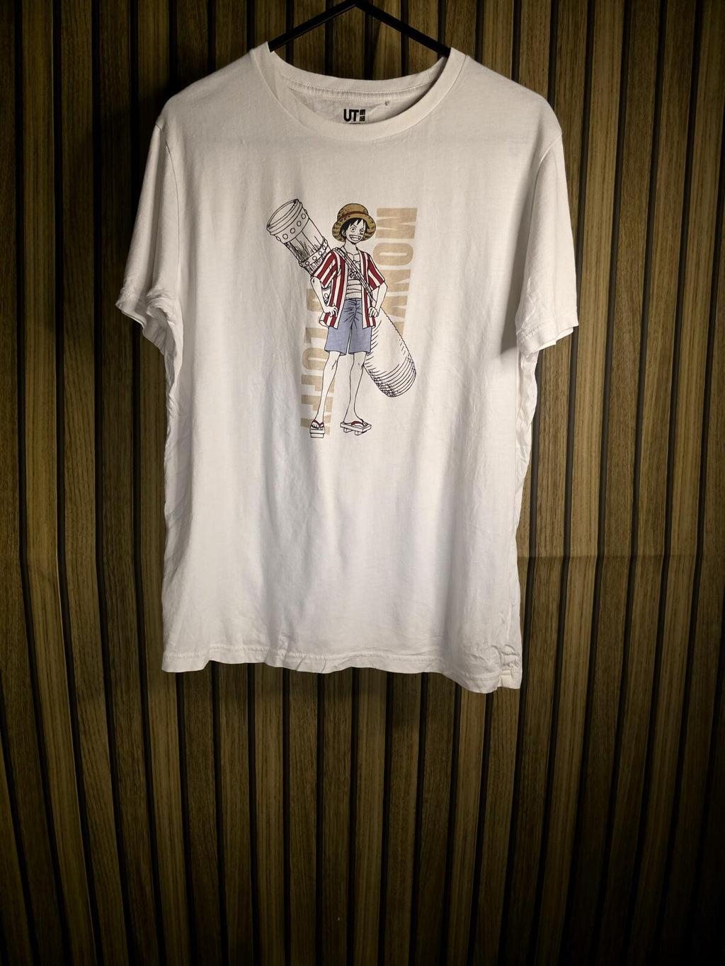 UNIQLO One Piece Graphic T-Shirt White Size 13 yrs