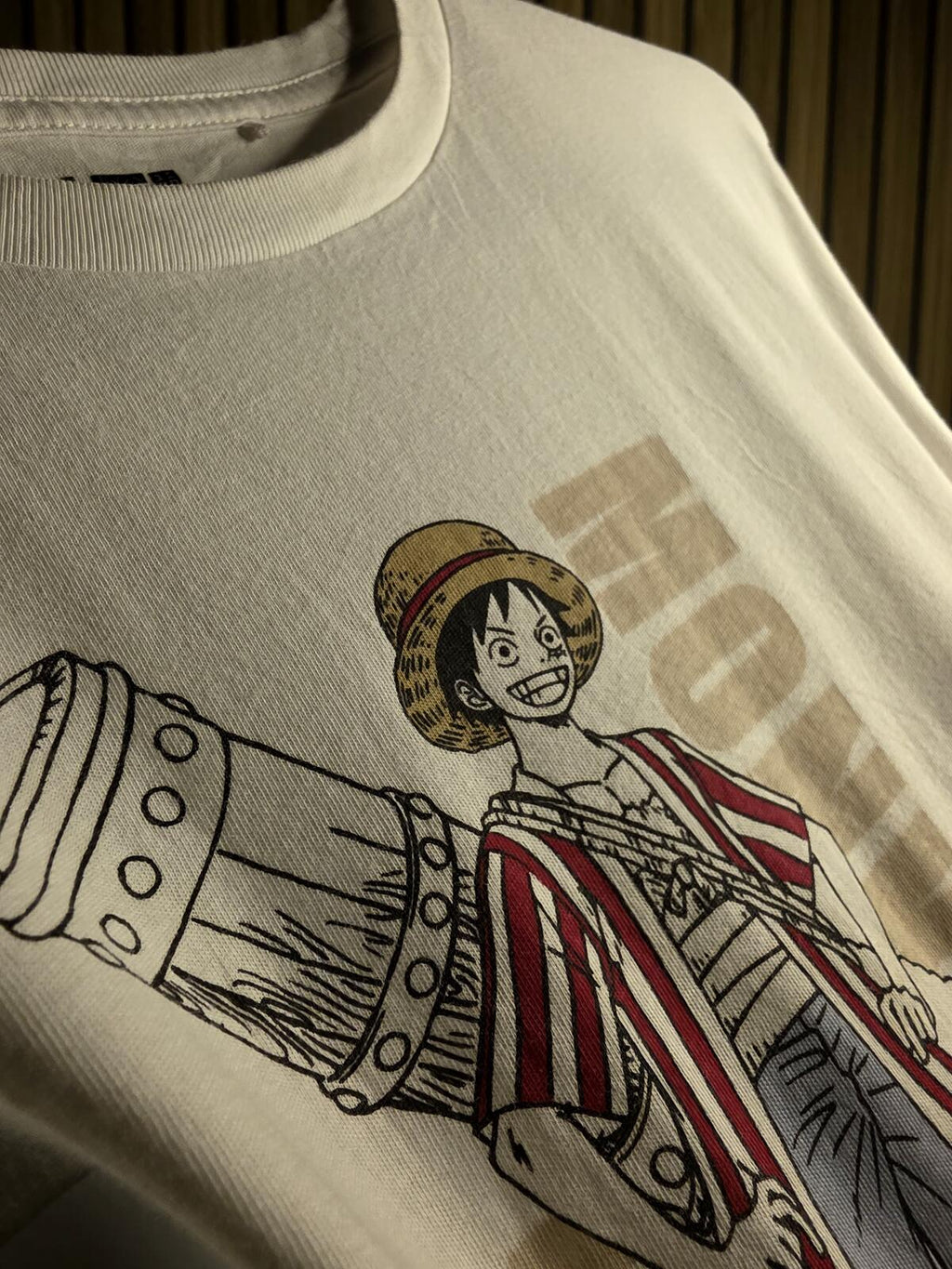 UNIQLO One Piece Graphic T-Shirt White Size 13 yrs