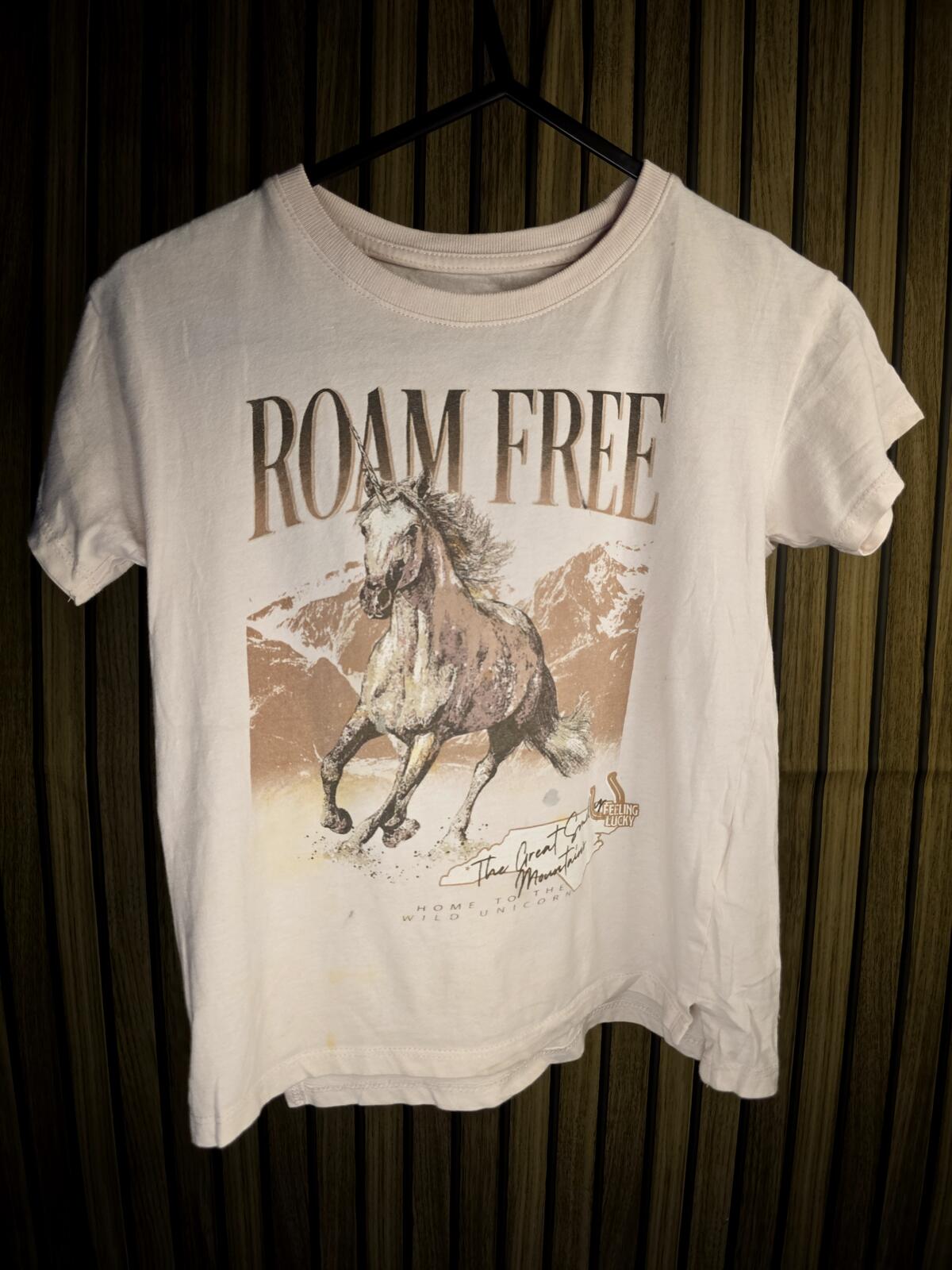 Roam Free Unicorn Graphic T-Shirt Cream 7 Years