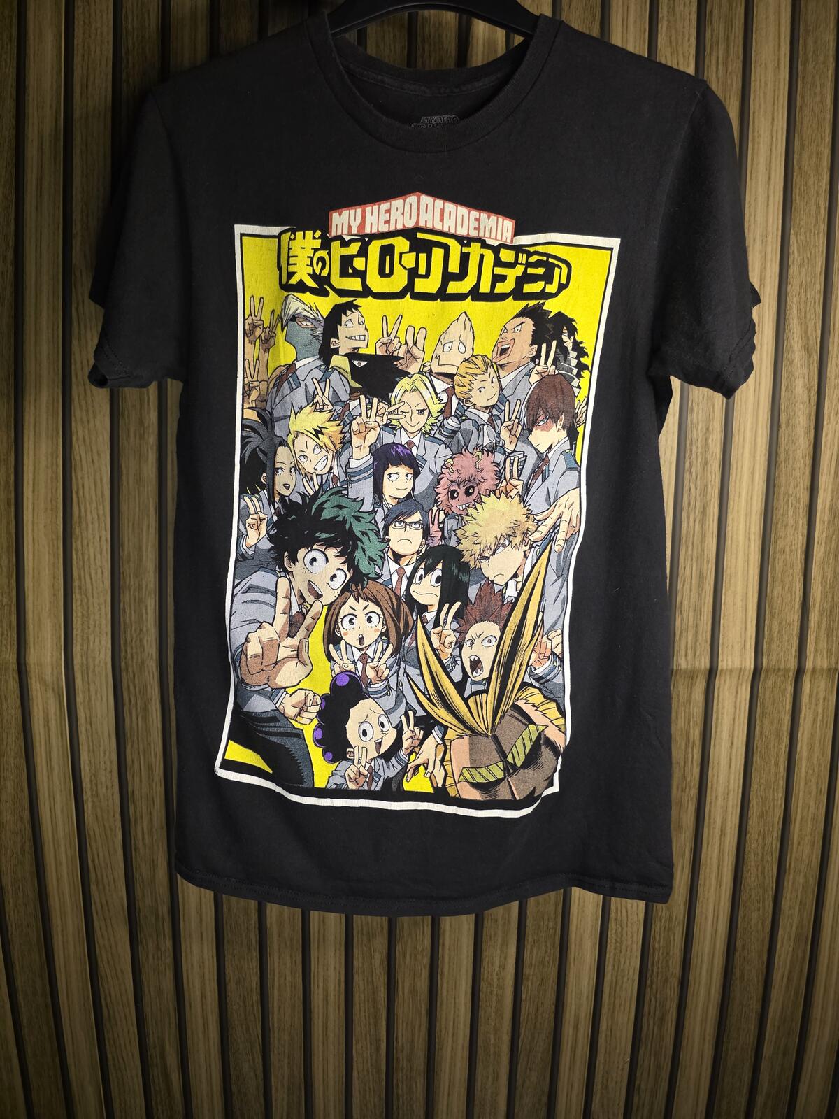 My Hero Academia Graphic T-Shirt Black Size Small