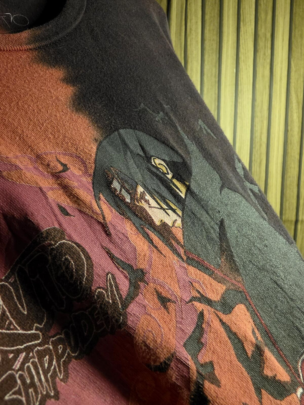 Naruto Shippuden Itachi T-Shirt Black and Rust Red XL