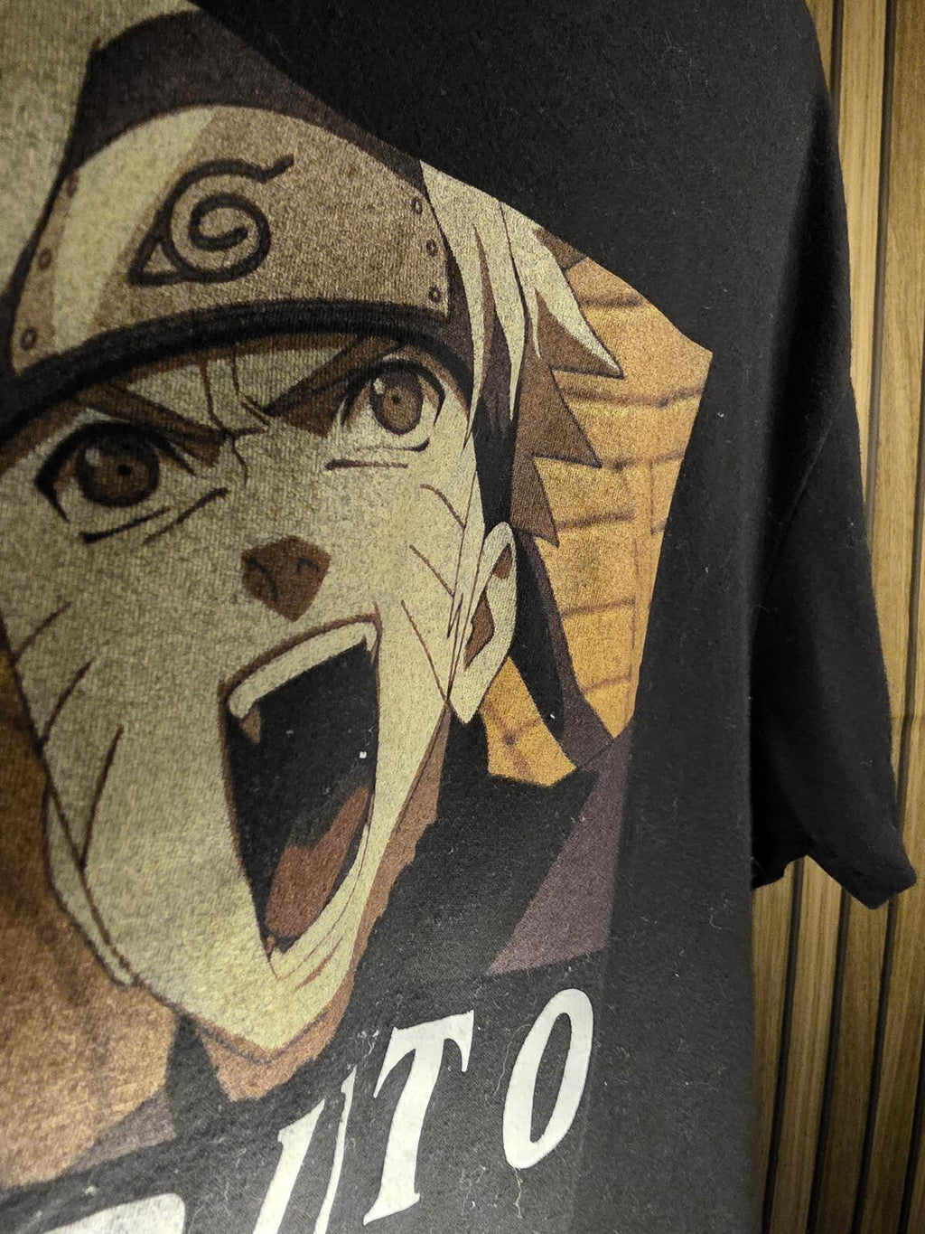 Urban Outfitters Naruto Graphic T-Shirt Black Medium