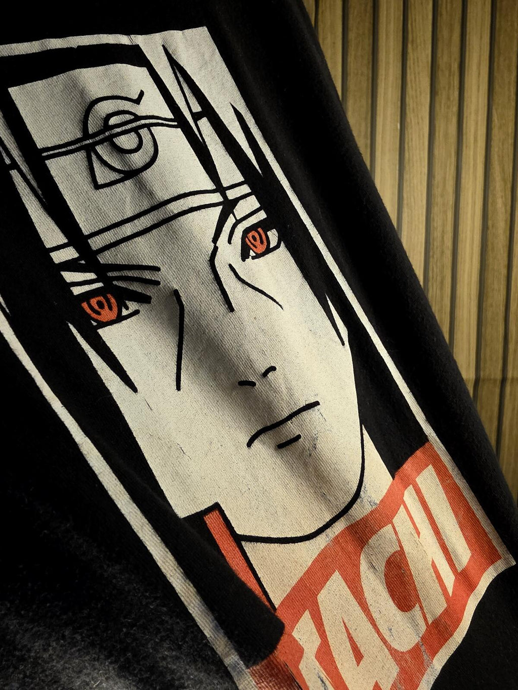Naruto Shippuden Itachi Graphic T-Shirt Black Size S