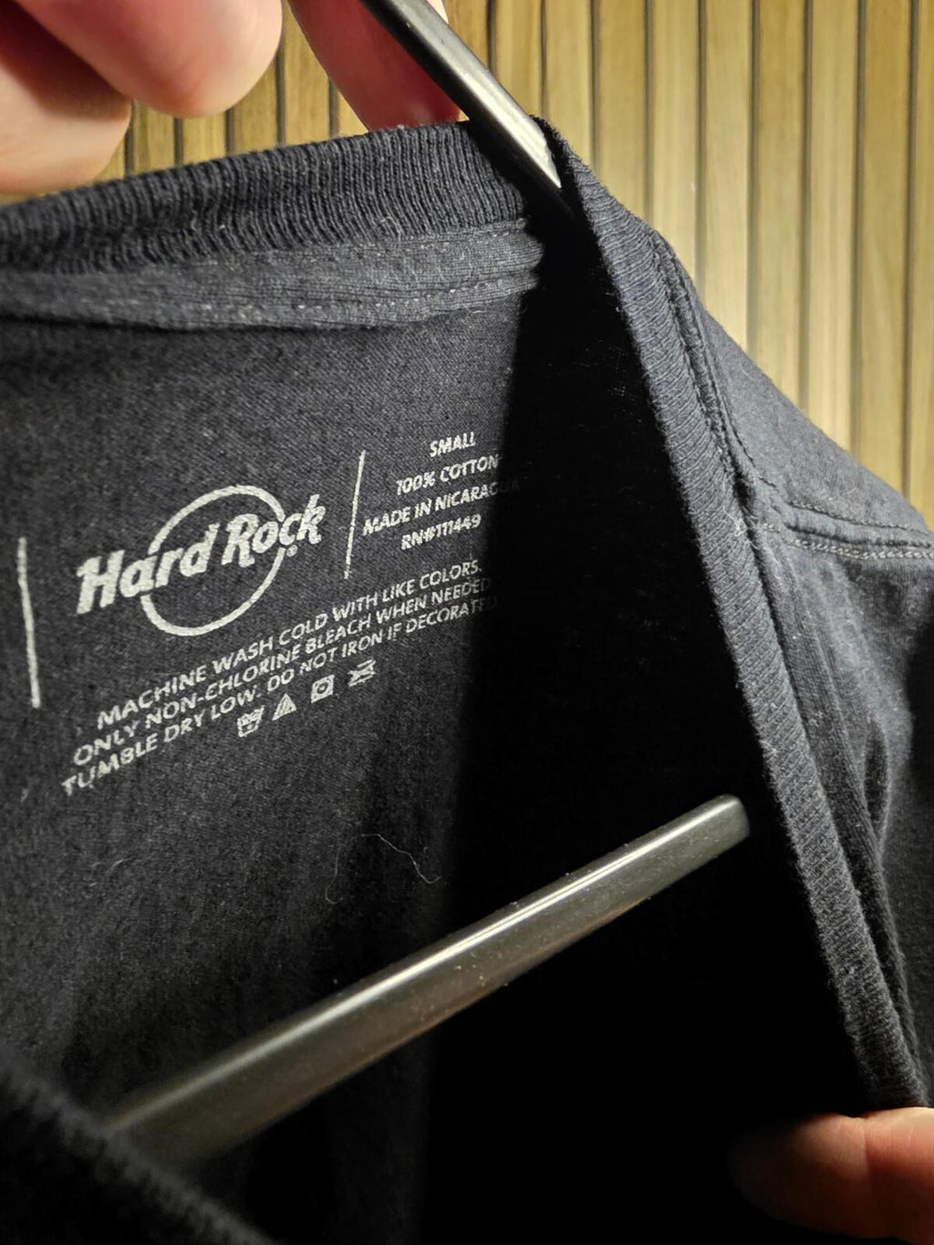 Hard Rock Seminole Hotel & Casino T-Shirt Black Small
