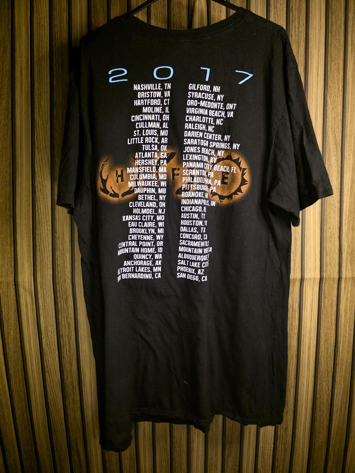 Luke Bryan Live Tour T-Shirt Black Large