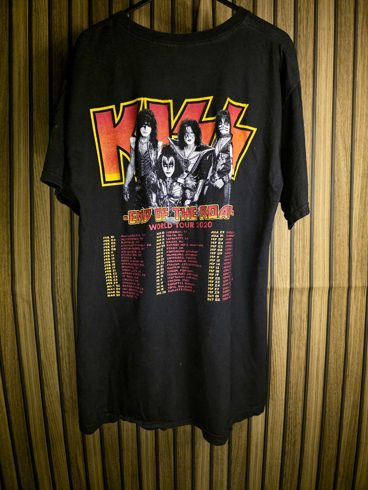 KISS End of the Road World Tour 2020 Black Graphic T-Shirt Size M