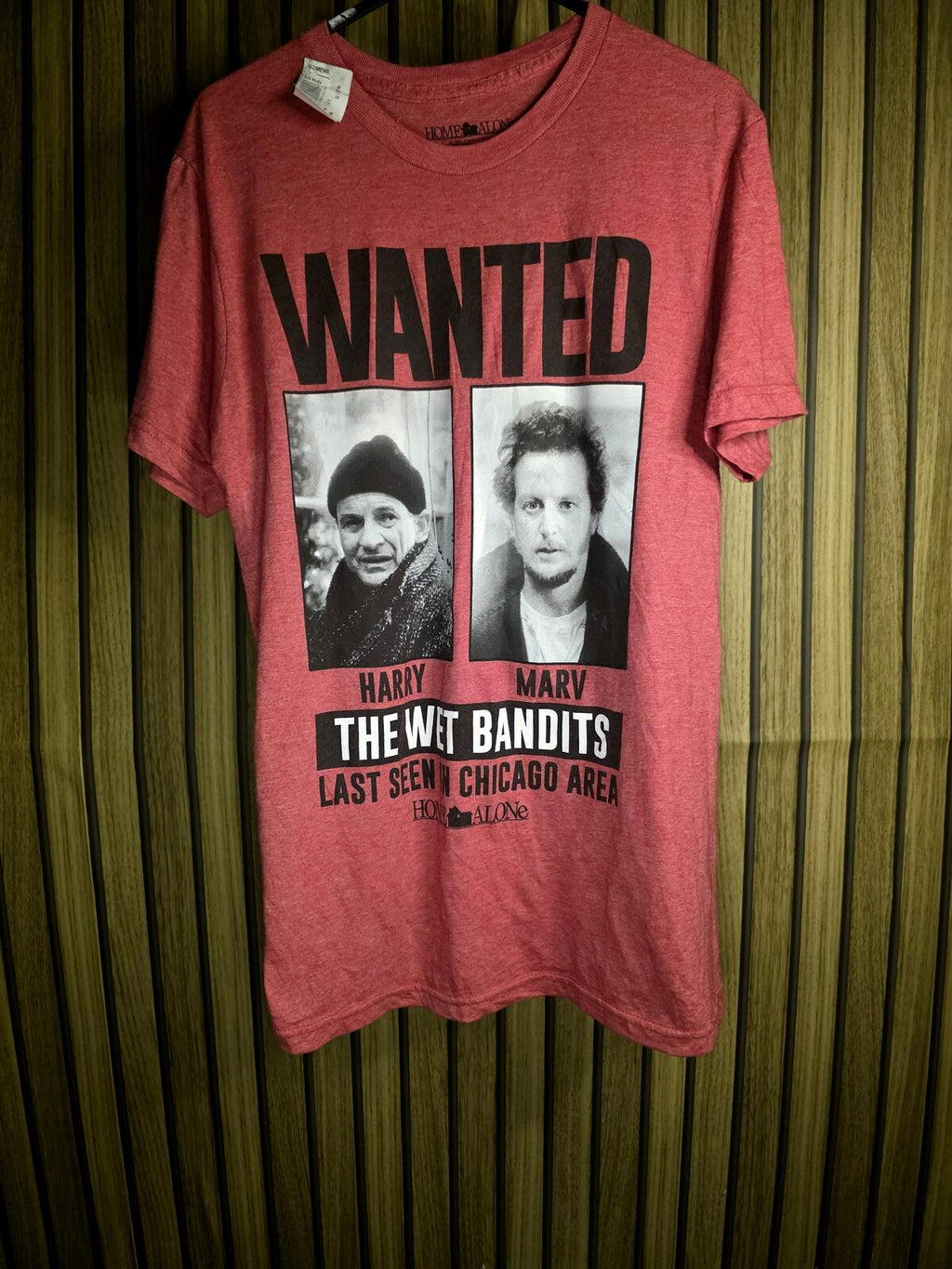 Home Alone The Wet Bandits Graphic T-Shirt Red Size S